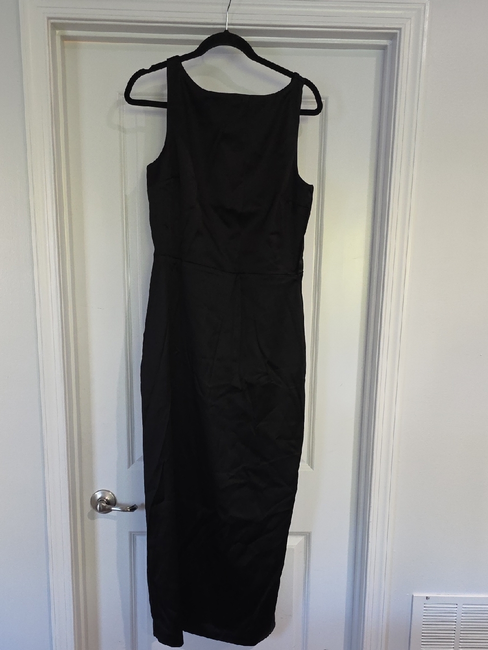 Abercrombie & Fitch Black Sleeveless Maxi Dress